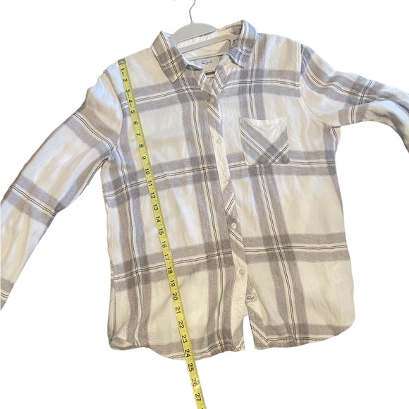 Rails Button down woman’s shirt size‎ Medium - Picture 8 of 12